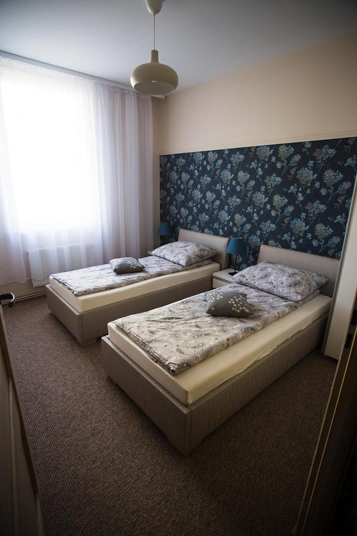 Pokoje Goscinne 30Stka Leczna Dış mekan fotoğraf